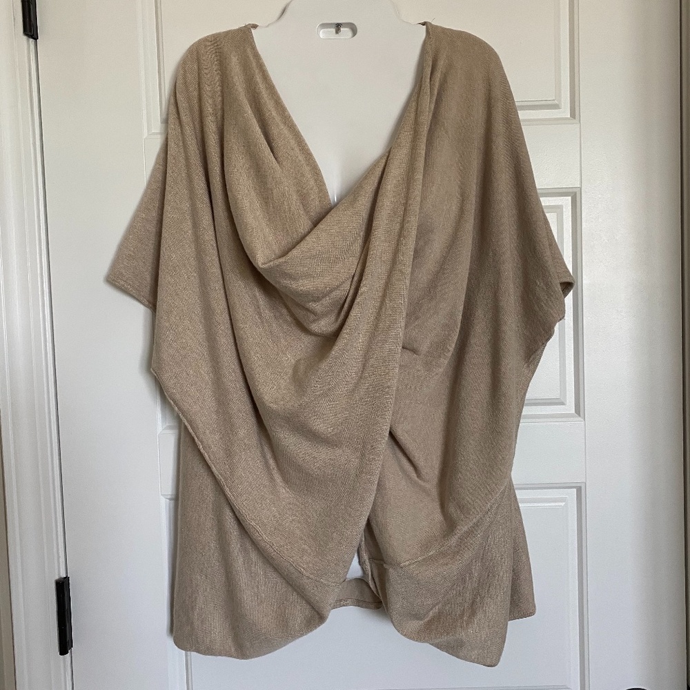 NWT Survival twist front poncho wrap